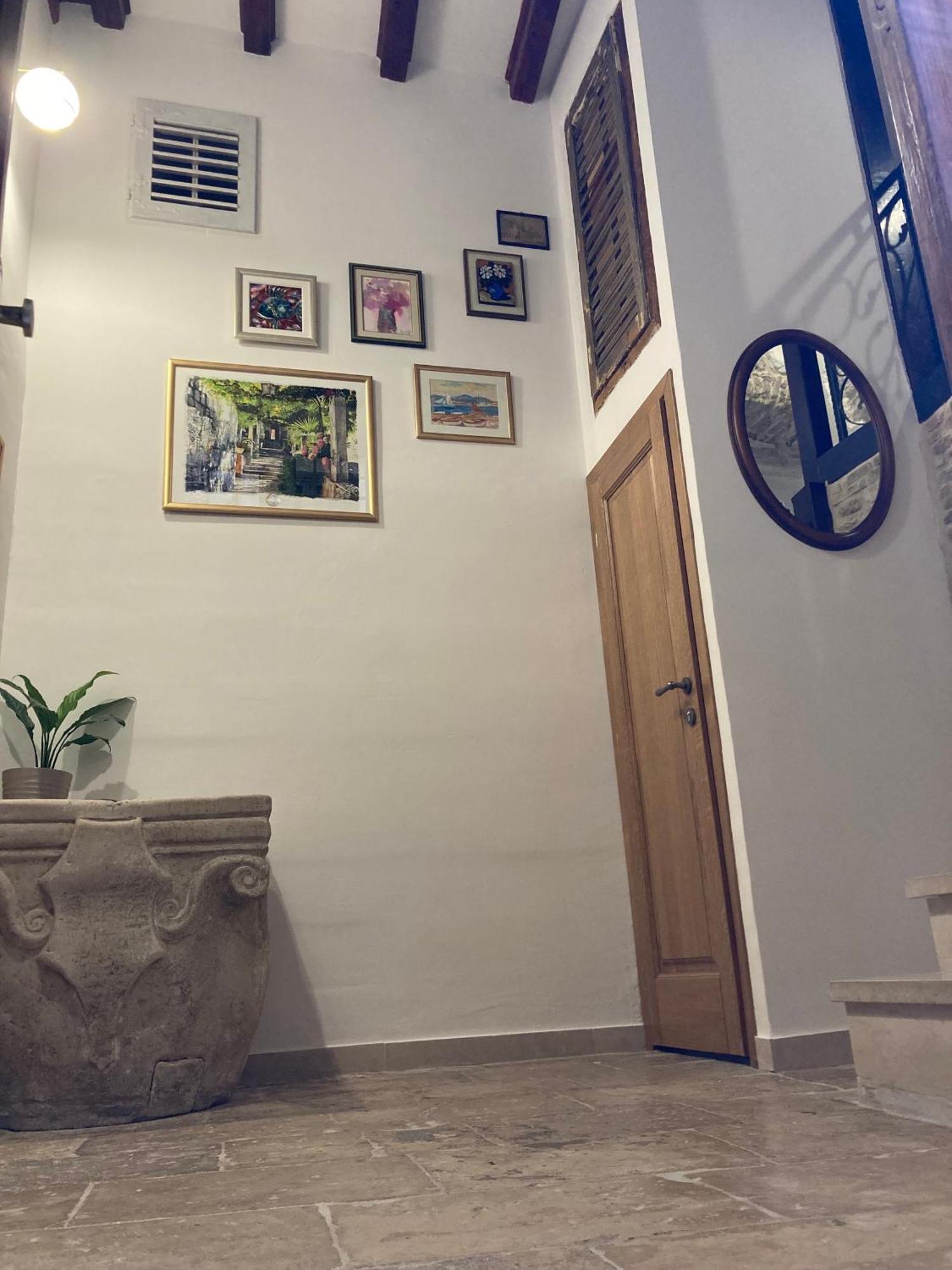Studio Apartment Vicelic Ragusa Esterno foto